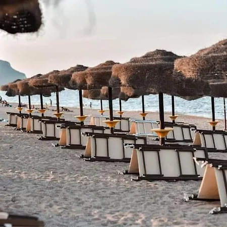 Arcadia - 4* سيرولو